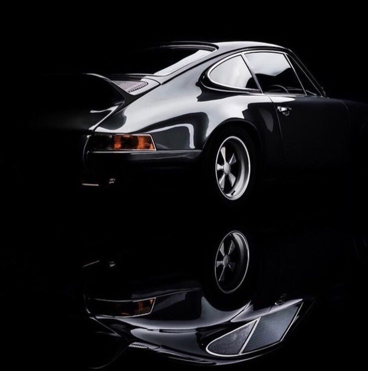 Porsche side profile